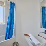 Sublime 2 Bedroom Flat Quai De Seine Eiffel Tower Lejlighed Paris