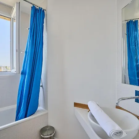 Sublime 2 Bedroom Flat Quai De Seine Eiffel Tower Apartman Párizs