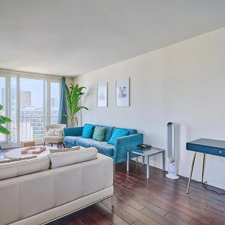 Sublime 2 Bedroom Flat Quai De Seine Eiffel Tower Párizs