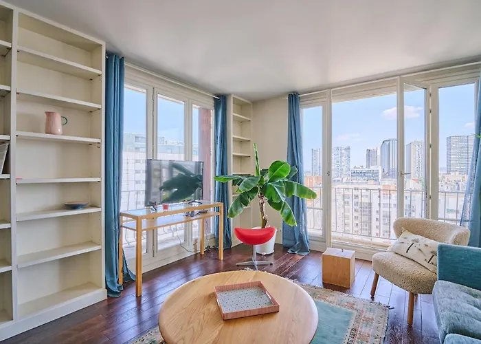Sublime 2 Bedroom Flat Quai De Seine Eiffel Tower